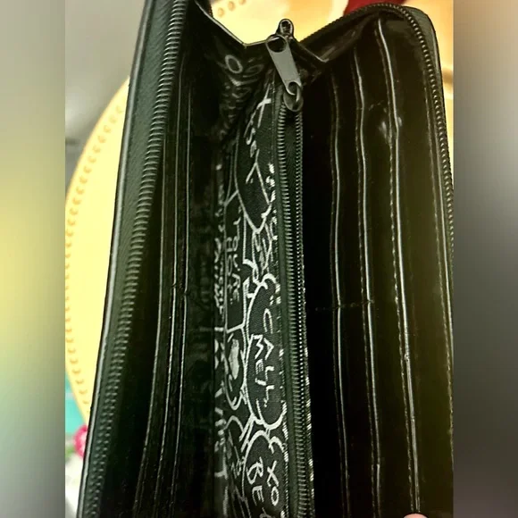 Betsey Johnson Leopard Print “Sequin”  Zip Around Wallet - Picture 10 of 13